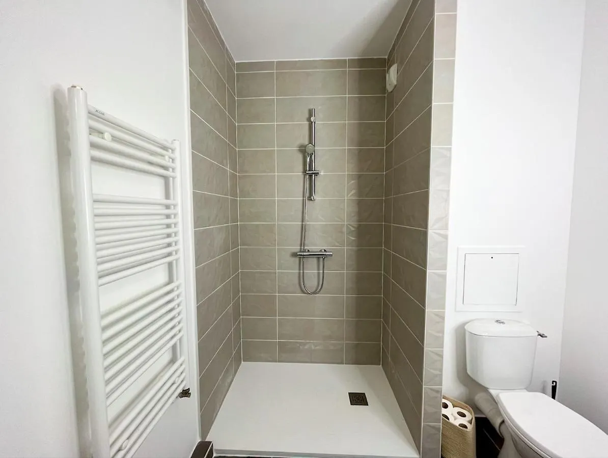 아파트 Suite Ellenna 빌뢰르반